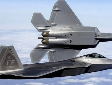 Οι ΗΠΑ (πάλι) διαρρέουν στην Τουρκία ότι «αν πάρετε τους S-400 δεν σας δίνουμε τα F-35»